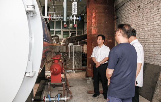 张书民督导调研扶贫就业创业基地建设和燃煤mk(中国)一站式服务官方网站拆改工作 中国财经新闻网 www.prcfe.com