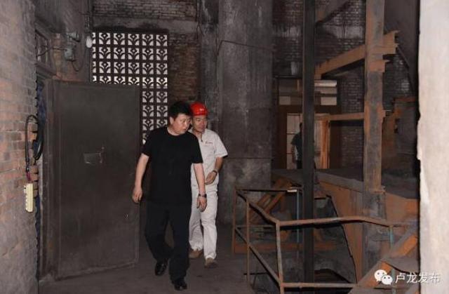 卢龙县开展拆除燃煤mk(中国)一站式服务官方网站集中行动